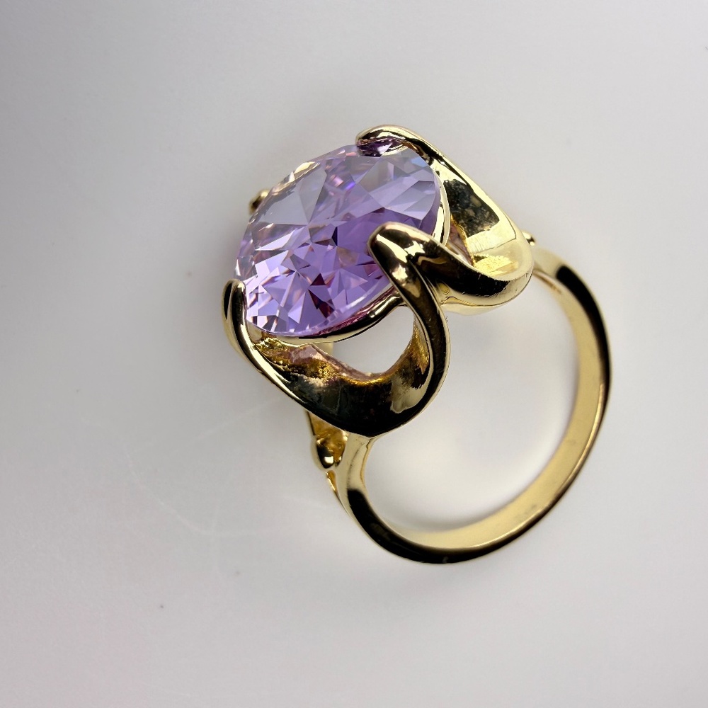 Gold Tone Kunzite Ring - Picture 13 of 14